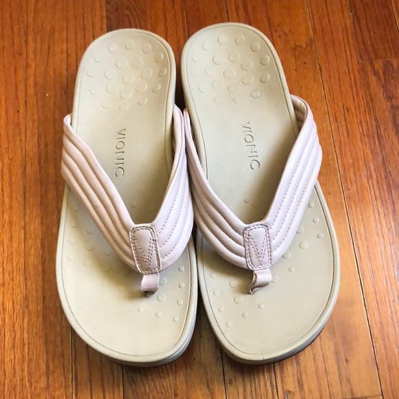 Vionic Shoes - Vionic Cherine Thong platform sandals Sz 11